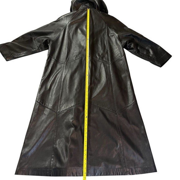 Western Furs long black soft Leather Coat. Oversized - medium large. Vintage - Picture 7 of 16
